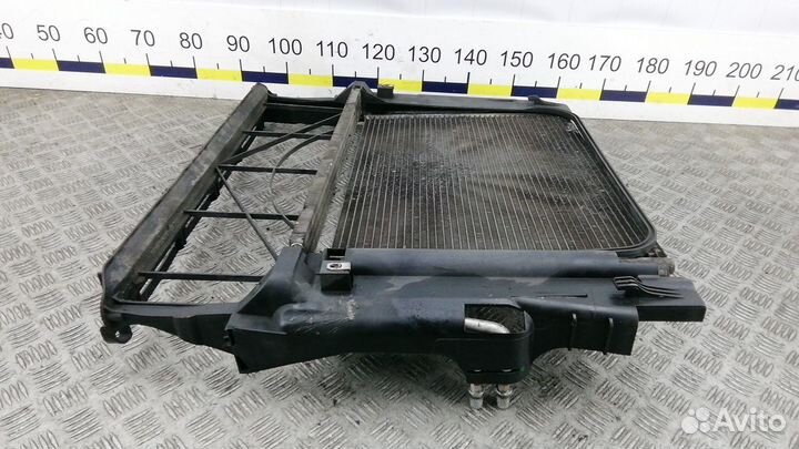 Радиатор кондиционера на BMW X5 E53