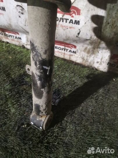 Стойка подвески передняя левая Lexus Gs300 JT153