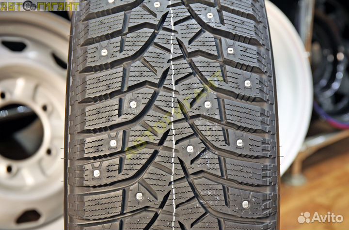 Bridgestone Blizzak Spike-02 205/55 R16 91T