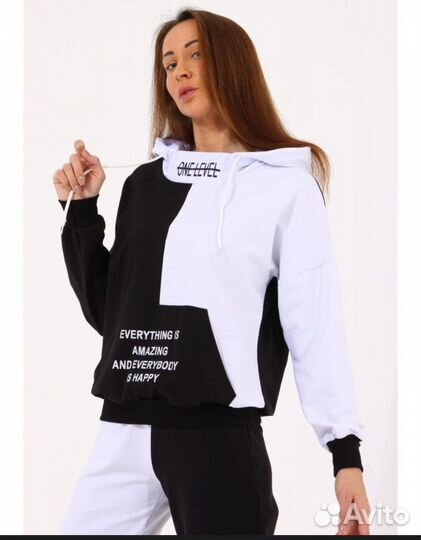 Новый Спортивный костюм женский