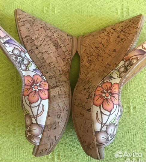 Босоножки из Португалии на пробковой платформе