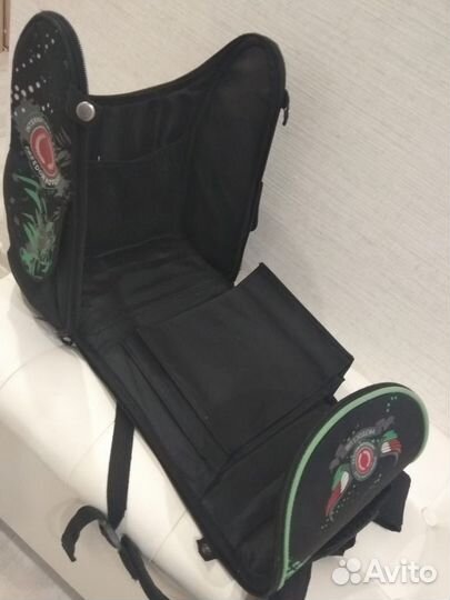 Портфель школьный