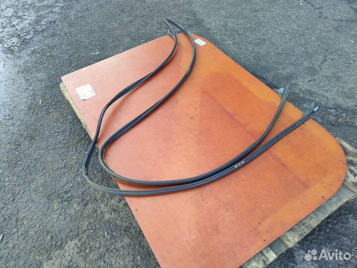 Уплотнительная рамка MB CLS-class c218