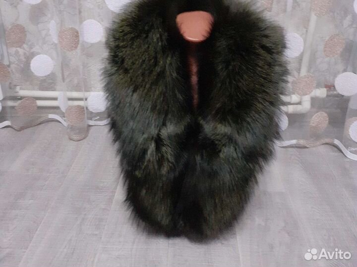 Меховой воротник песец б/у