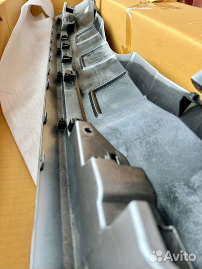 Накладка заднего бампера Mitsubishi Pajero Sport