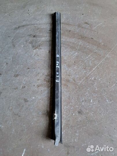 Бархатка двери задний BMW E60