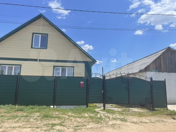 Дом 140 м² на участке 9 сот.