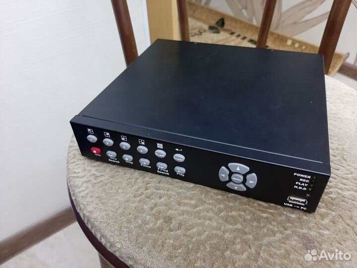 Блок видеонаблюдения hdv-04lc на 4 камеры