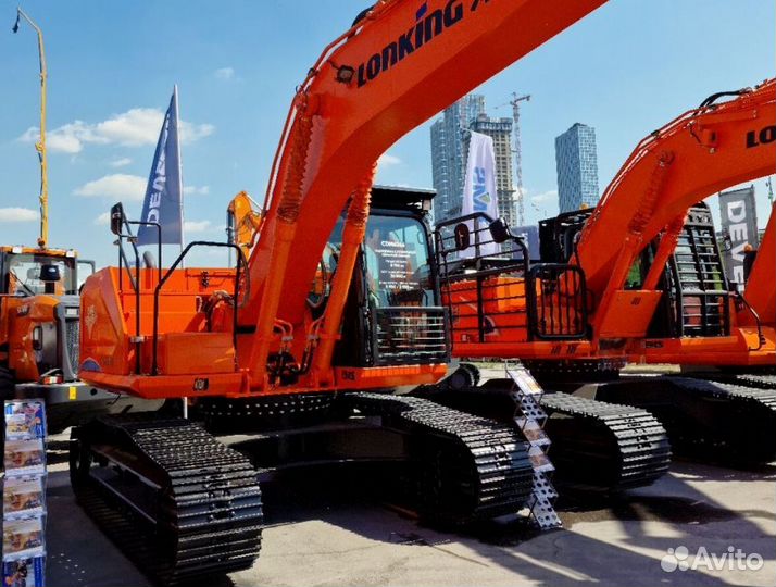 Гусеничный экскаватор Lonking CDM6266, 2024