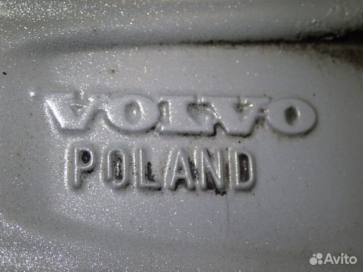 Комплект оригинальных колес Volvo XC90 R18 зима