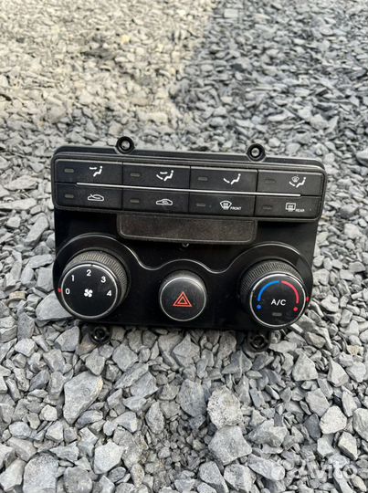 Блок управления кондиционером Hyundai i30