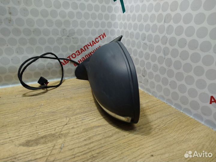 Зеркало боковое левое 6 контактов Skoda Octavia a5