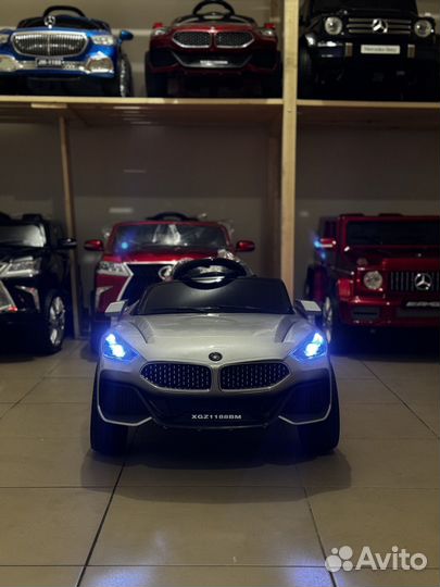 Детский электромобиль