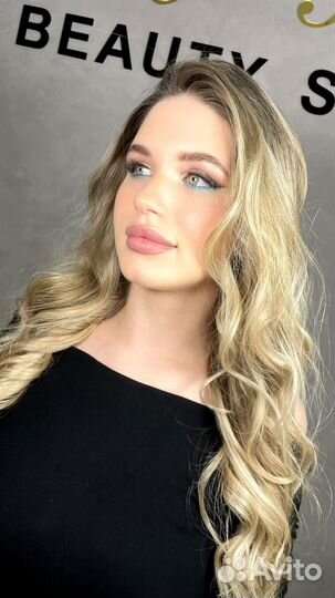 Макияж и укладка