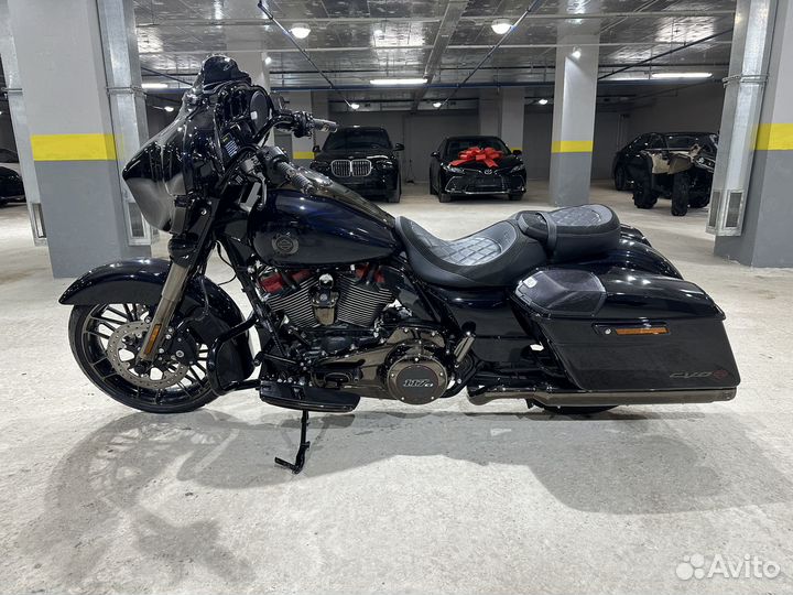 Harley-Davidson CVO Street Glide