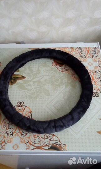 Продам меховую оплётку на руль 37 см