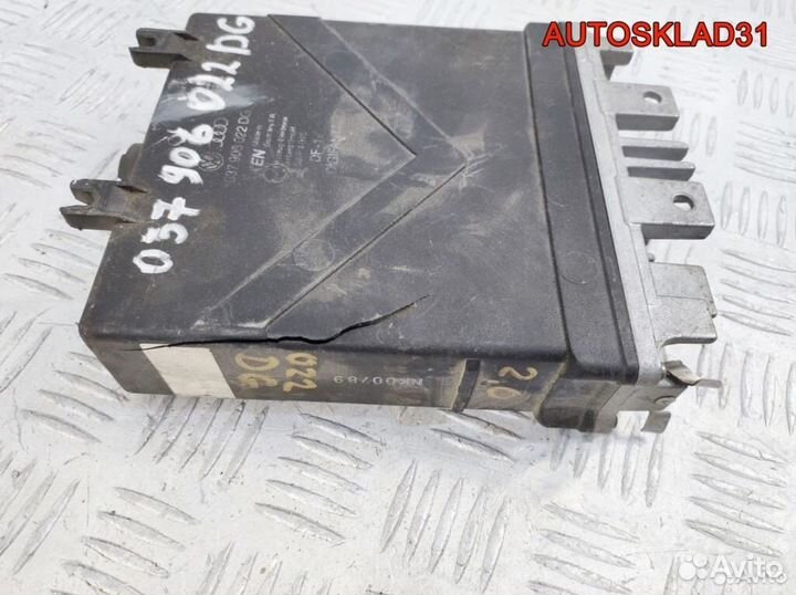 Блок эбу Volkswagen Passat B3 2,0 2E 037906022DG