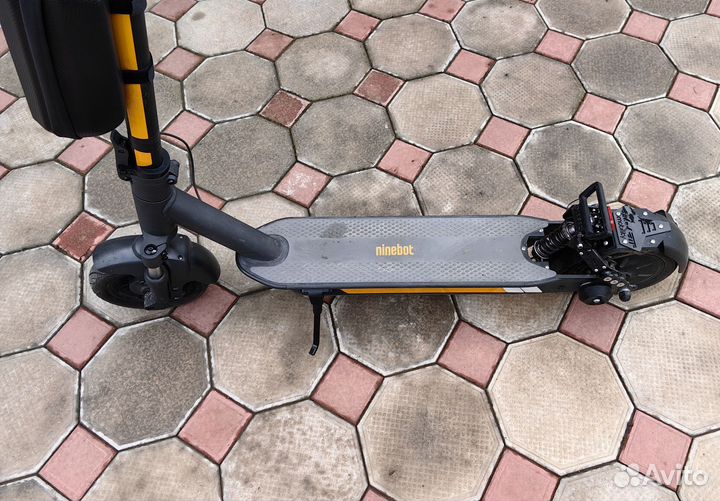 Электросамокат Ninebot Max g30p