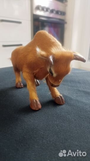 Фигурка коровы