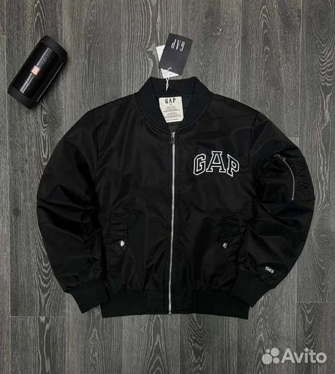 Бомбер куртка Gap ирк
