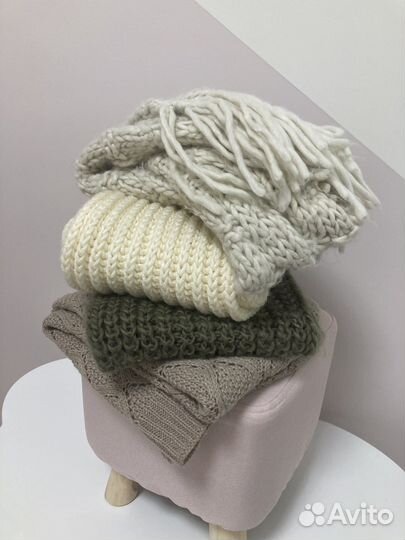 Шарф, 2 снуда, гольфы, варежки-перчатки, шапка