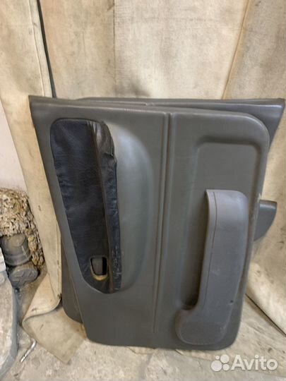 Дверные карты под перетяжку Киа Спортаж1