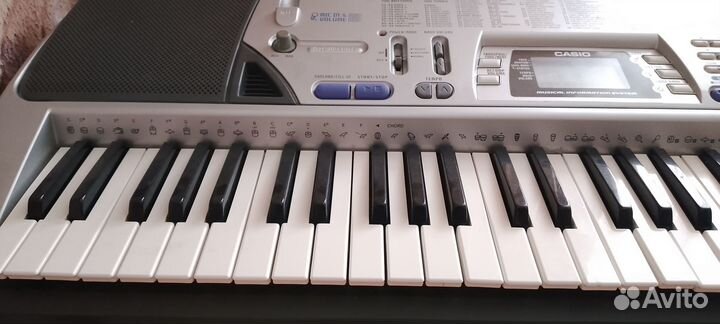 Синтезатор casio