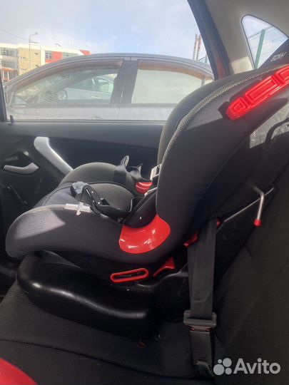 Детское автокресло до 3 лет