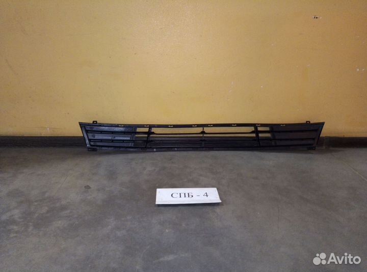 Решетка в бампер нижняя Hyundai Elantra 4 HD