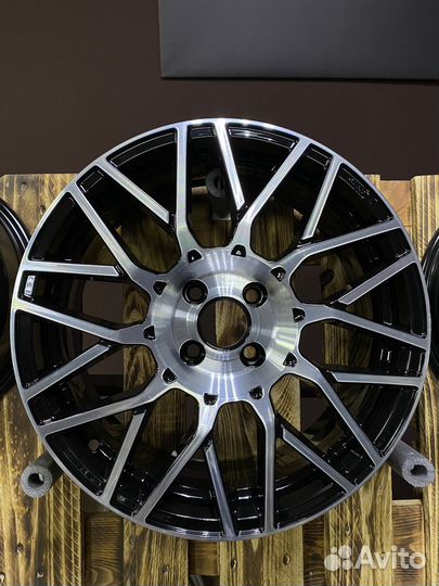 X'trike X-131 7,0\R17 4*100 ET37 d60,1 BK/FP