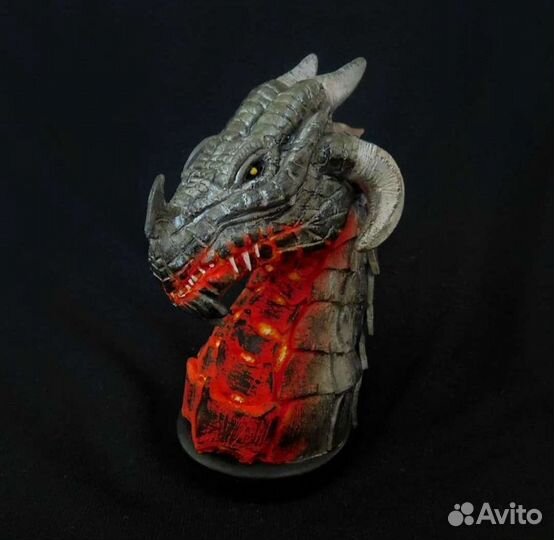 Бюст дракона ручной работы