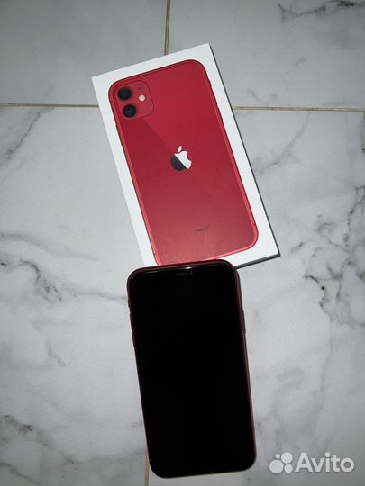 Телефон iPhone 11
