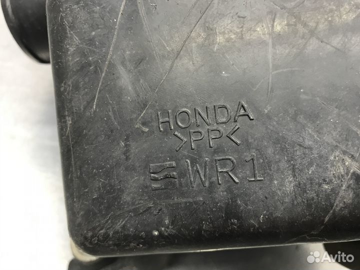 Резонатор воздушный Honda HR-V GH1 1999 г.в