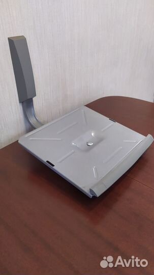 Кронштейн - полка для телевизора