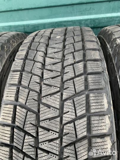 Bridgestone Blizzak DM-V1 225/65 R17 102Q