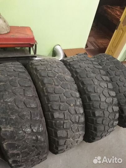Bfgoodrich Mud-Terrain T/A KM2 265/75 R16
