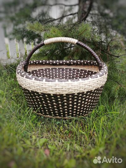 Корзина плетёная большая из эко-ротанга