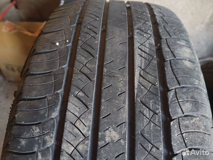 Michelin Latitude Tour HP 215/65 R16