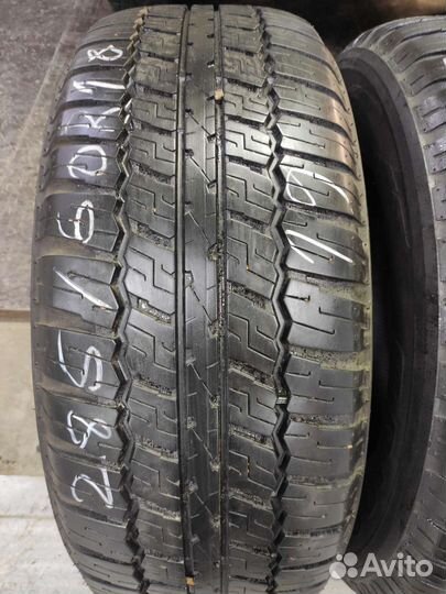 Bridgestone Dueler A/T 693 III 285/60 R18