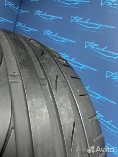 Bridgestone Potenza S001 255/35 R19 96Y