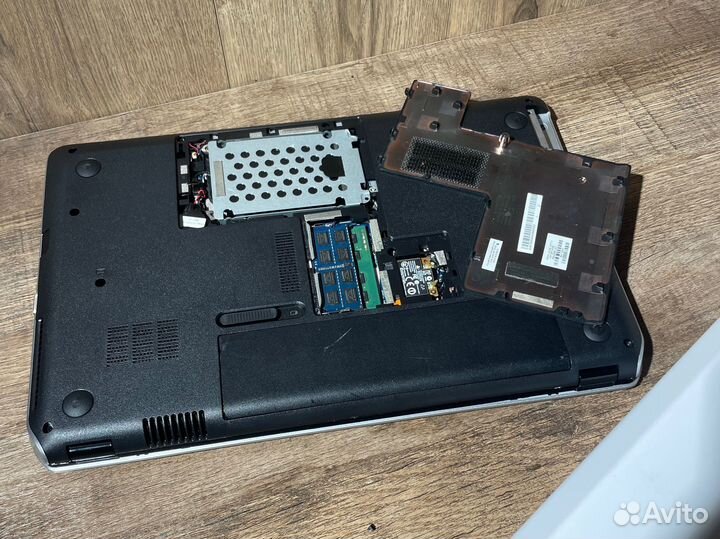 Ноутбук HP на запчасти