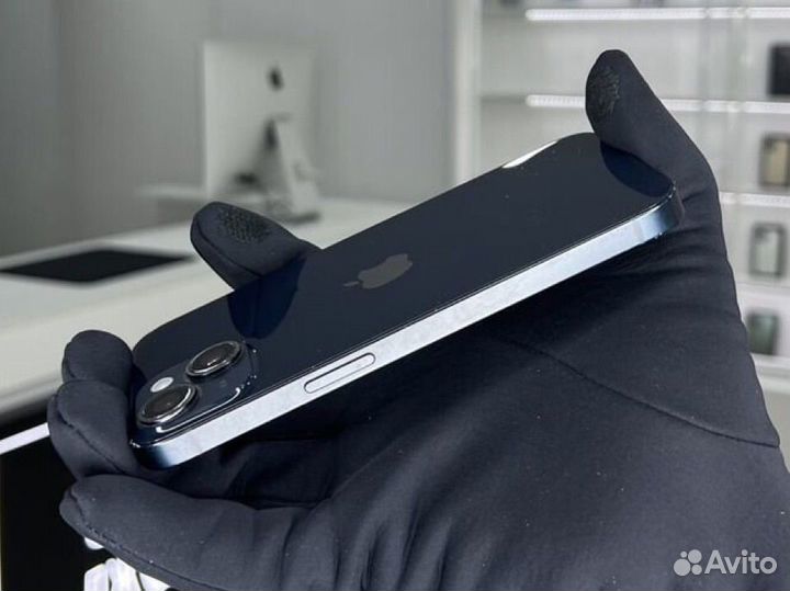 iPhone 14, 256 ГБ