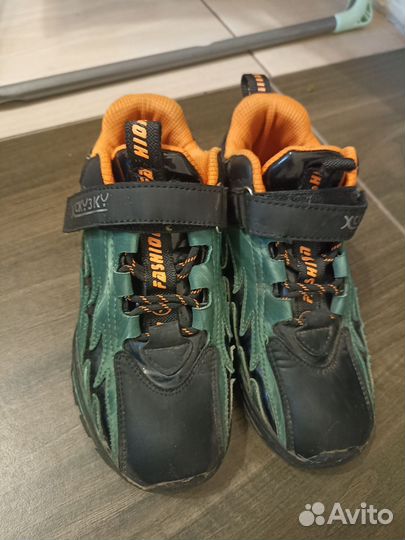 Кроссовки на мальчика 32 33 размер