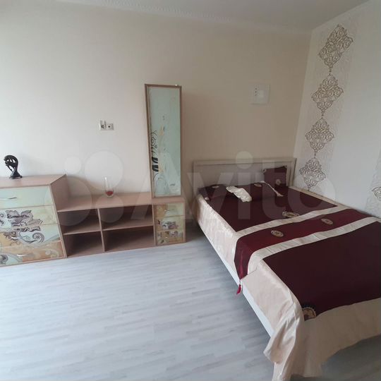 2-к. квартира, 43 м², 3/9 эт.