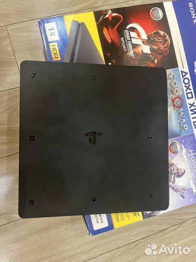 Продам ps4 slim 1TB
