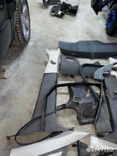 Пластик салона Jaguar F-Pace X761 AJ126 2016