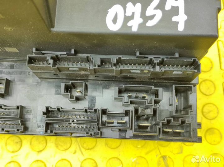 Блок предохранителей Mercedes-Benz S210 M112.941