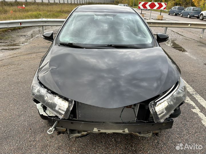 Toyota Corolla 1.6 CVT, 2015, 84 000 км