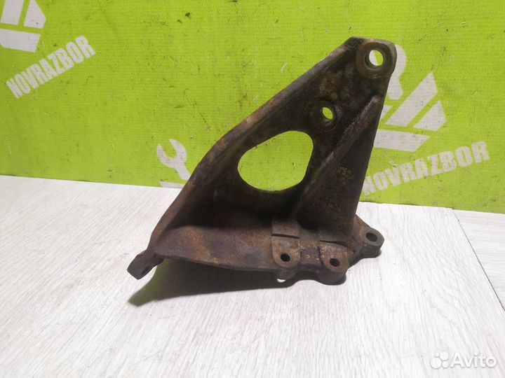 Кронштейн Сузуки Балено 98-07