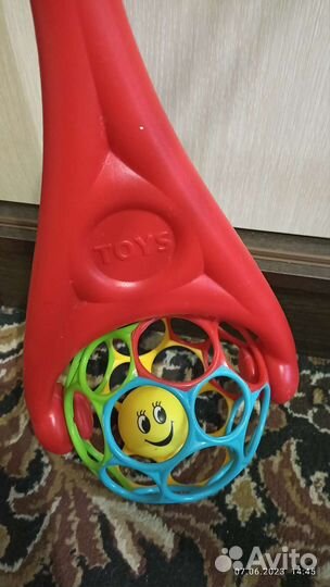 Игрушка каталка